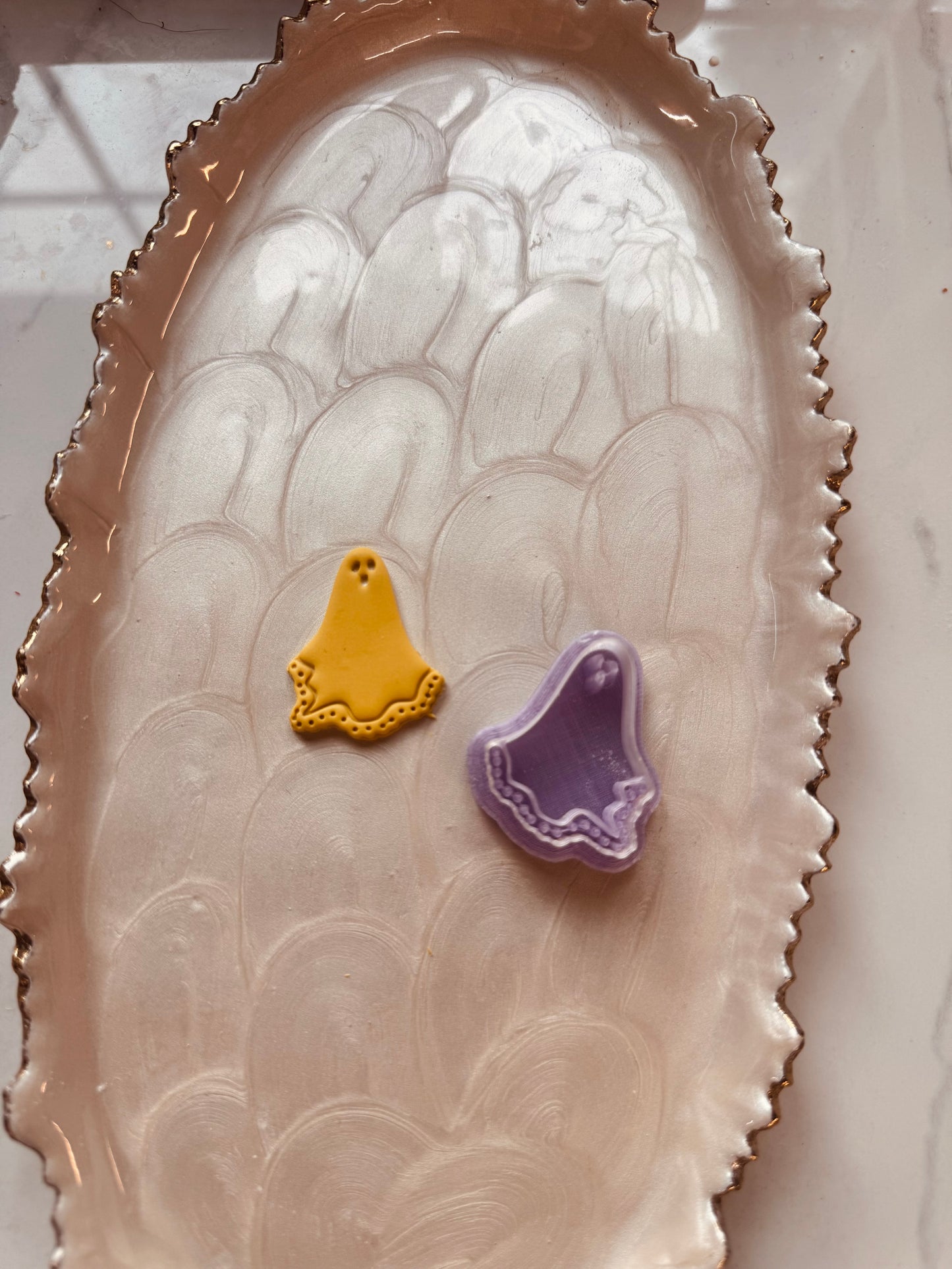 Lace Sheet Ghost Clay Cutter