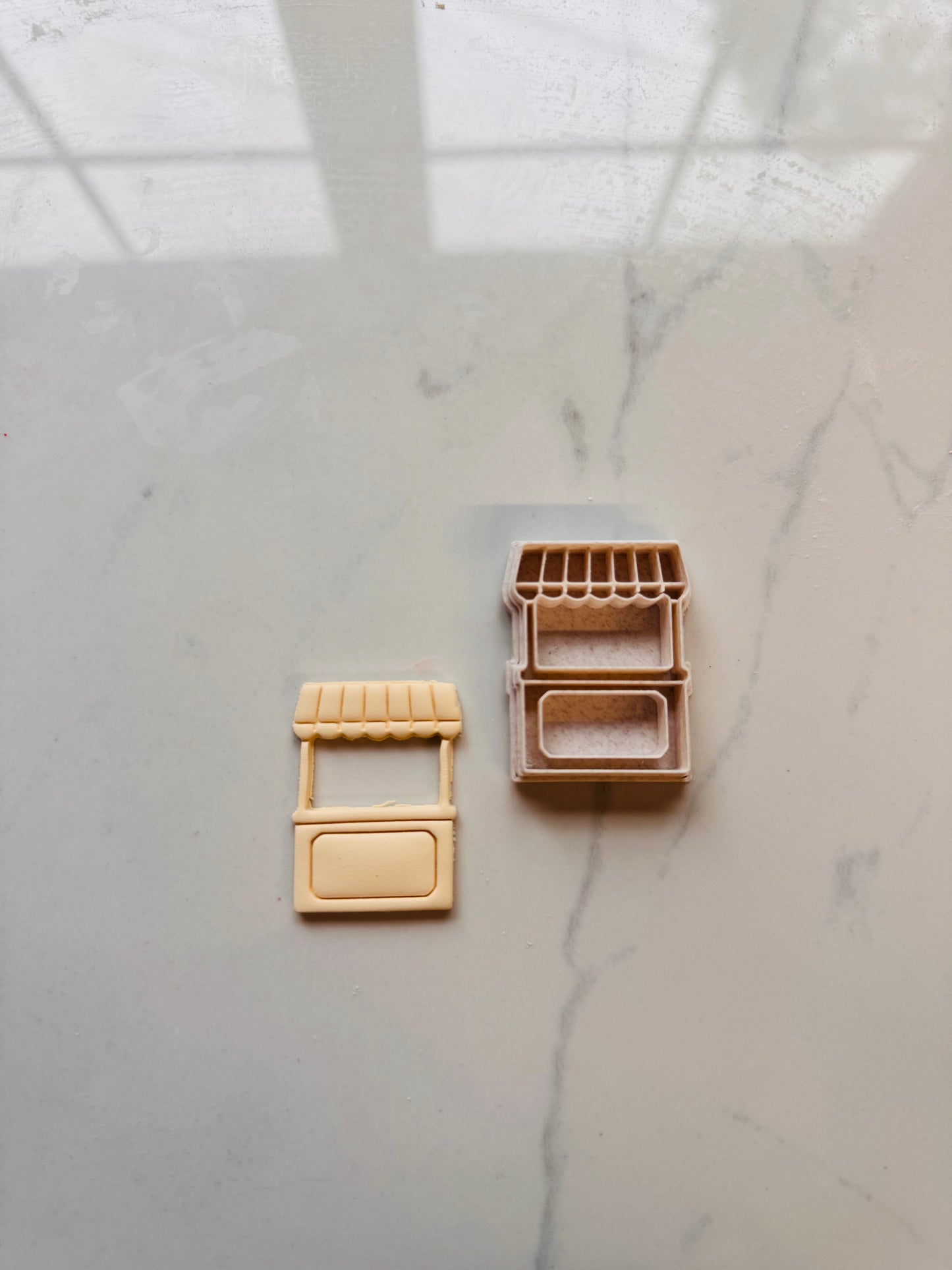 Farmers Market Stand Clay Cutter (2)