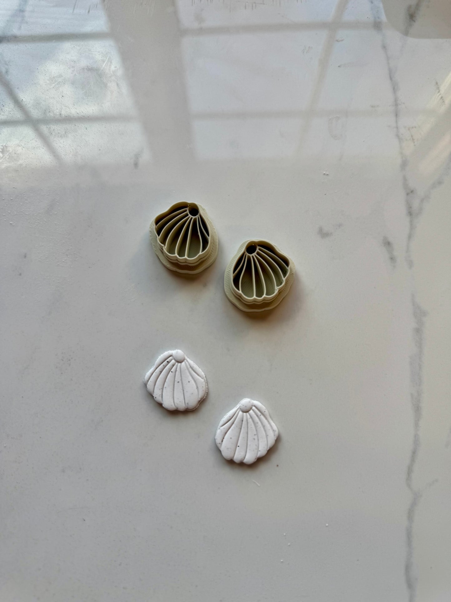 Boho Shell Mirrored Cutter Set