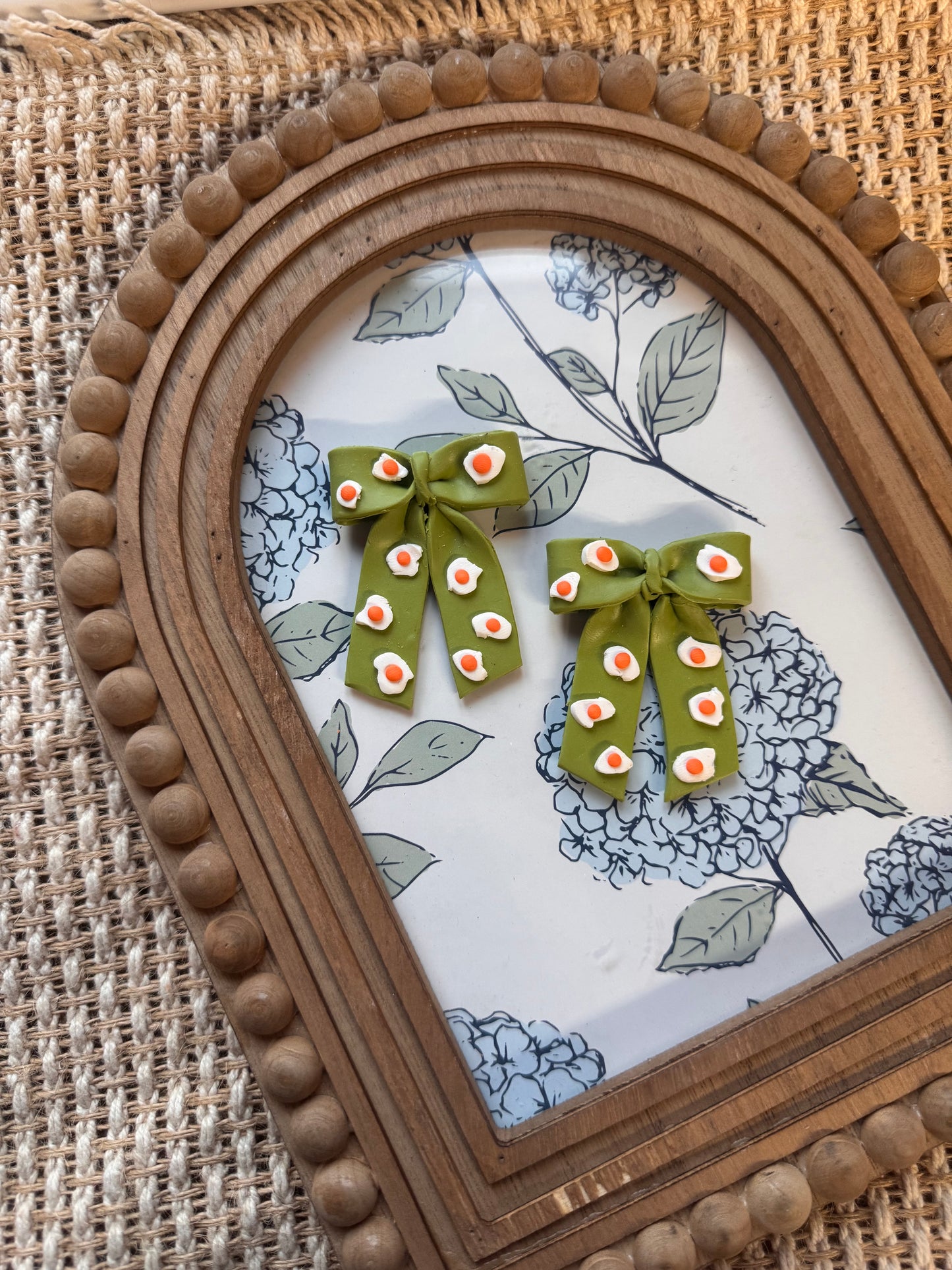 Sunny Side Up Egg Bows