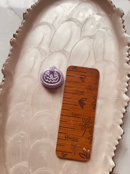 Jack-O-Lantern Cutout Clay Cutter