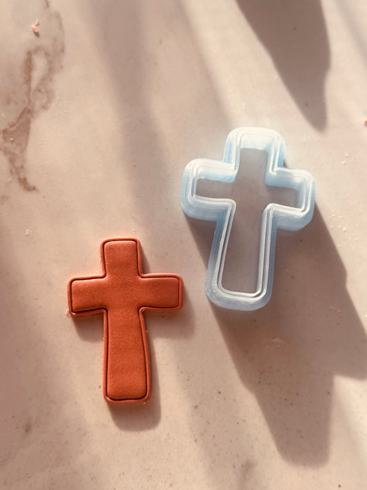 Bordered Cross Clay Cutter