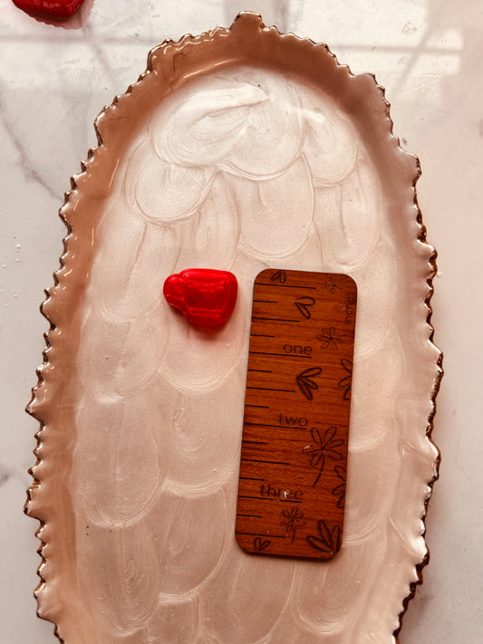 Coffee Cup Mirrored Cutter Set