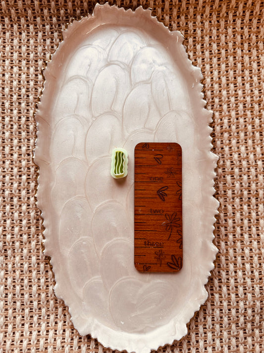 Bacon Stud Clay Cutter