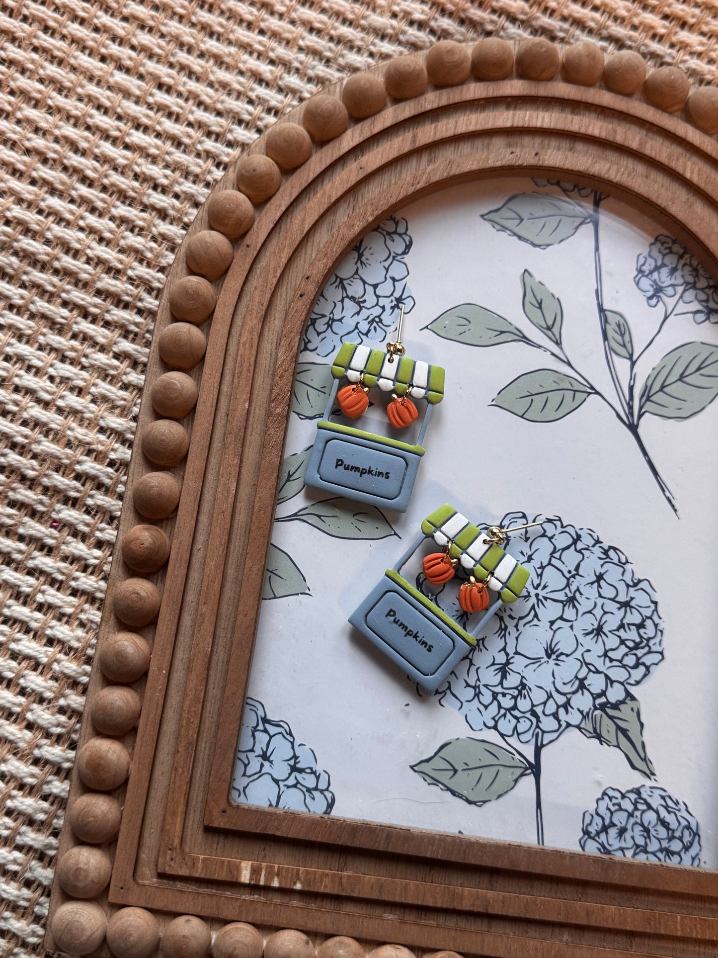 Pumpkin Stand Dangles