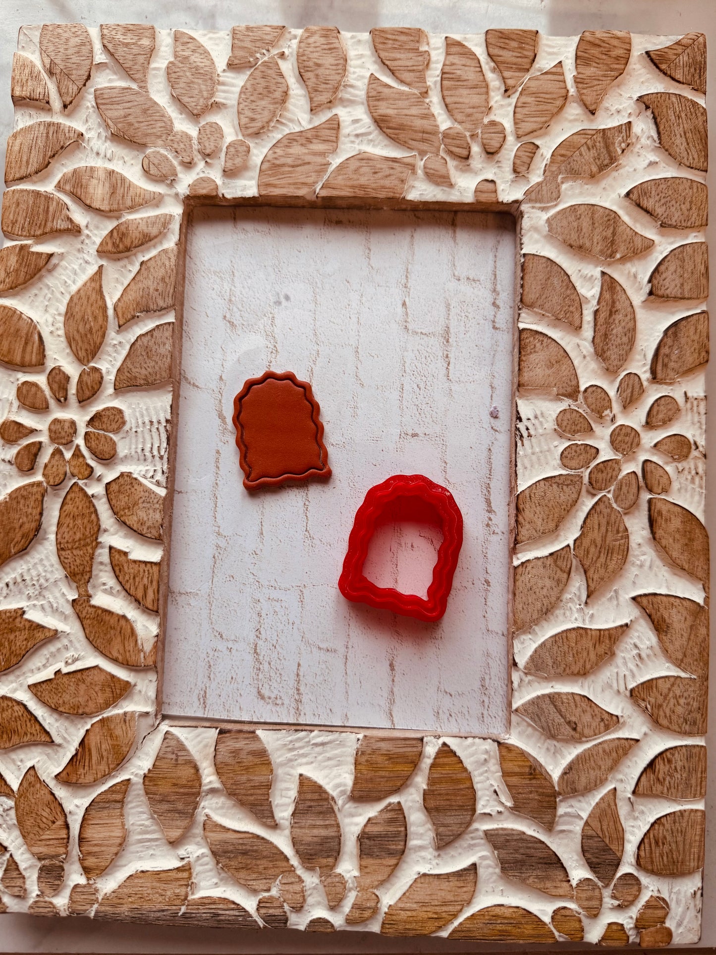 Wavy Bordered Arch Clay Cutters