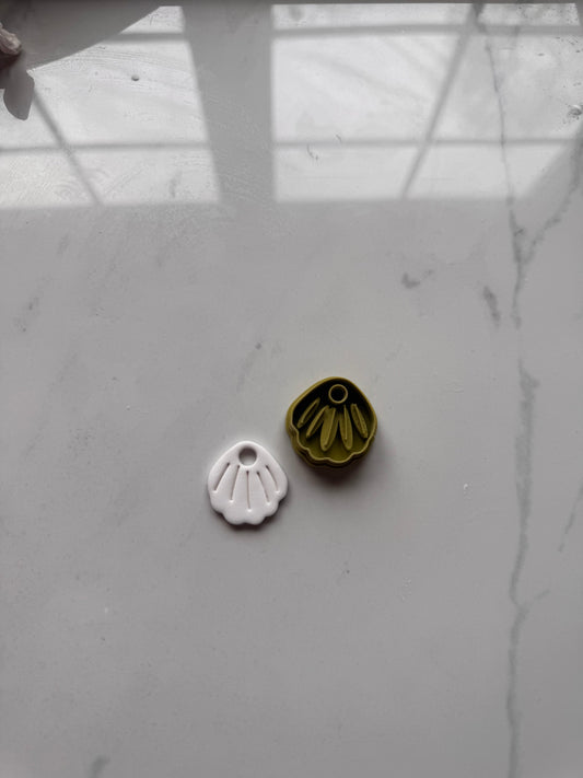 Shell Hoop Clay Cutter