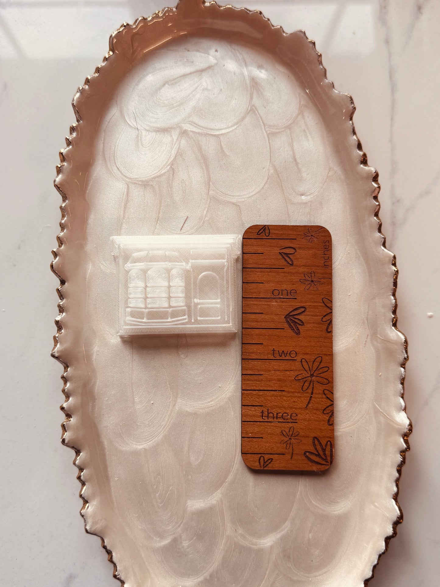 Bookstore Clay Cutter