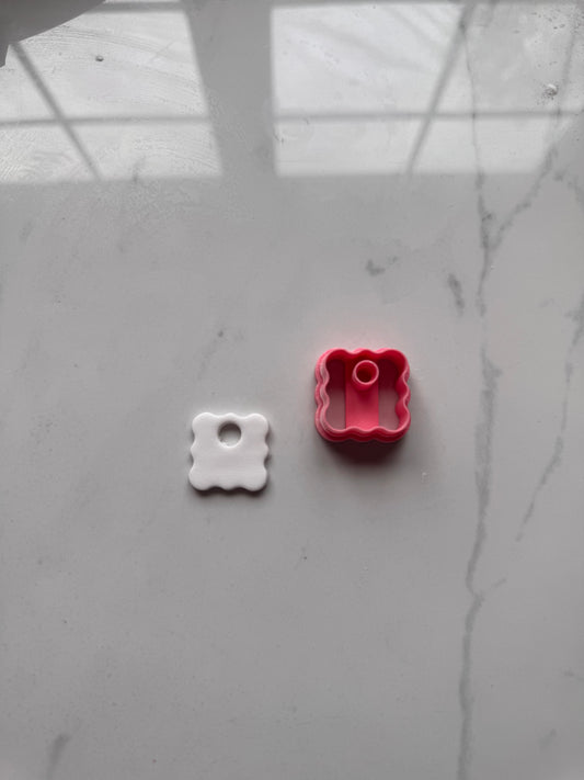 Wavy Hoop Clay Cutter