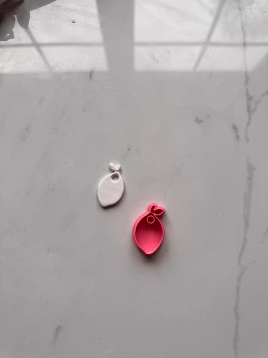 Lemon Hoop Clay Cutter