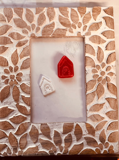 Frilly Gingerbread House Clay Cutter