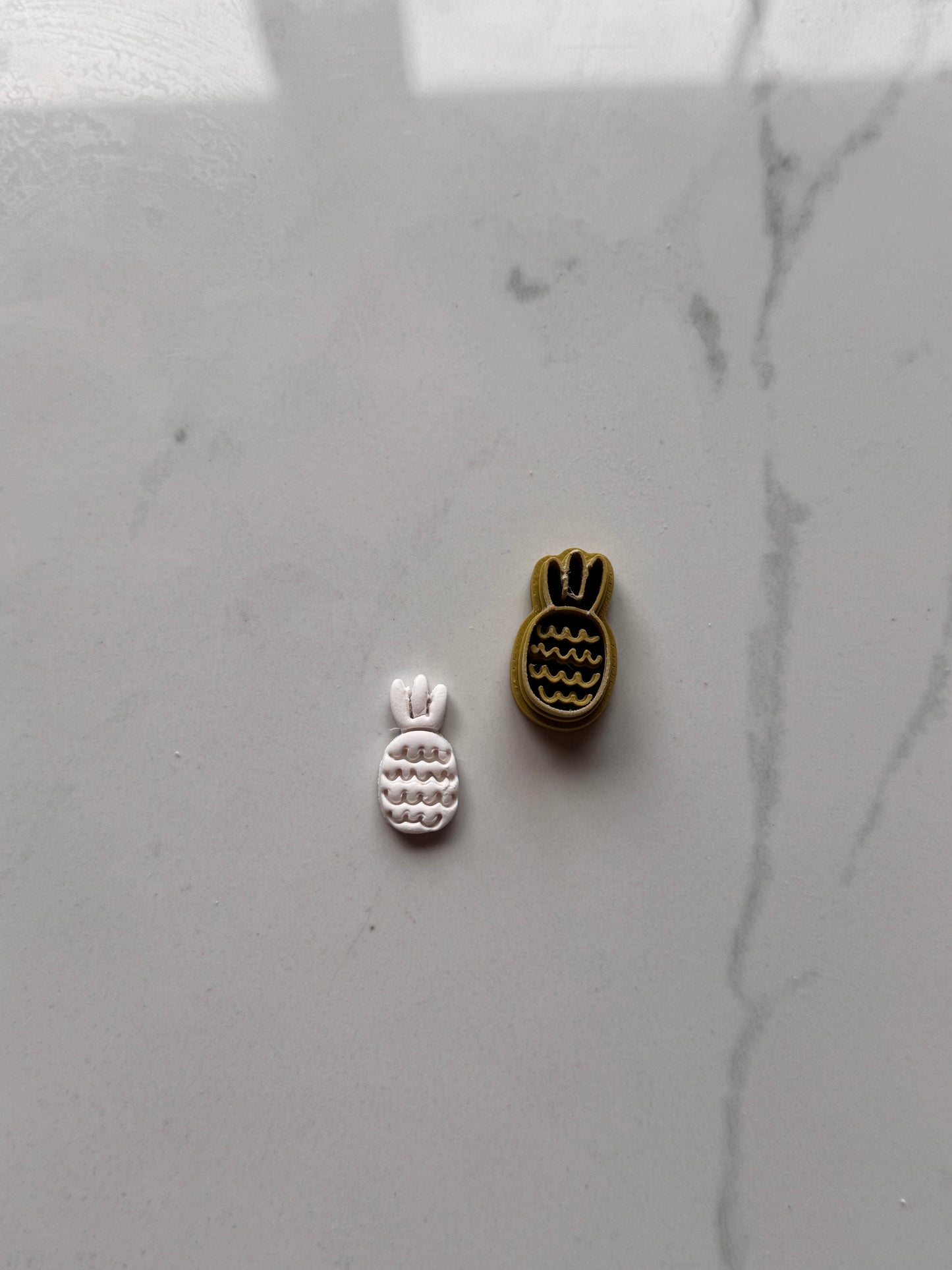 Pineapple Clay Cutter