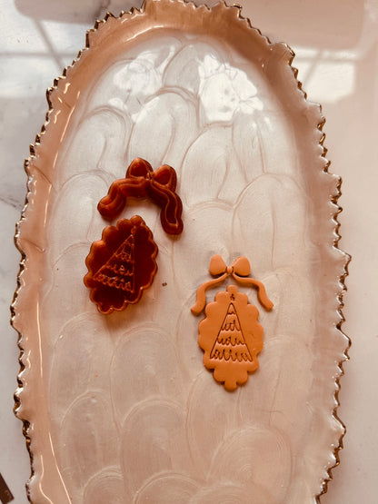 Whimsy Tree Frame and Bow Clay Cutter Set