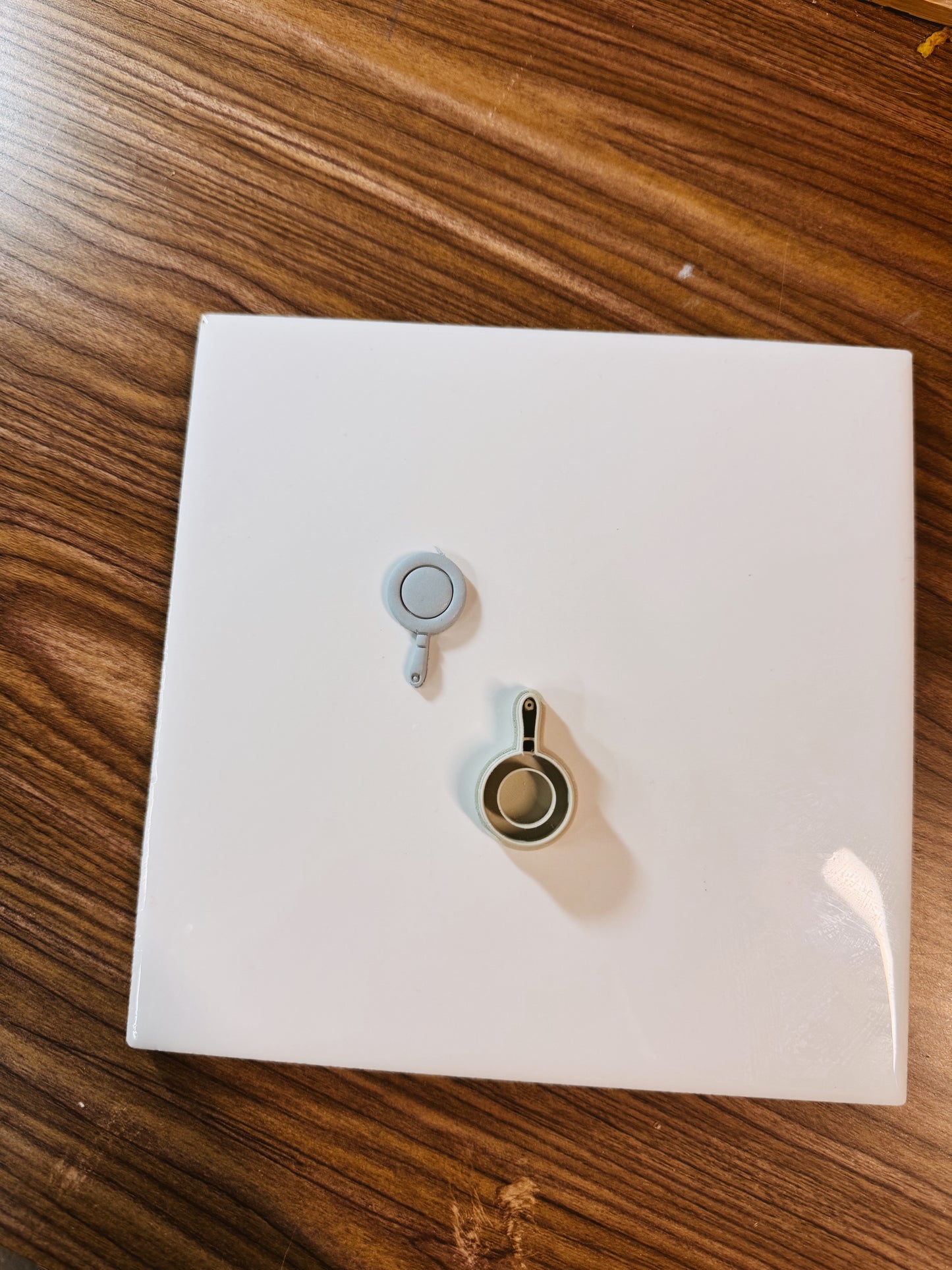 Frying Pan Clay Cutter