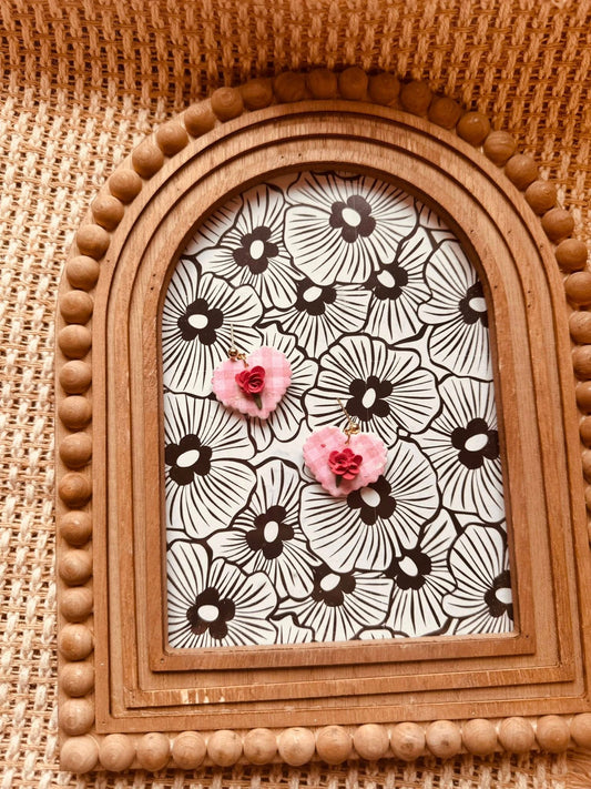 Pink Gingham Floral Hearts