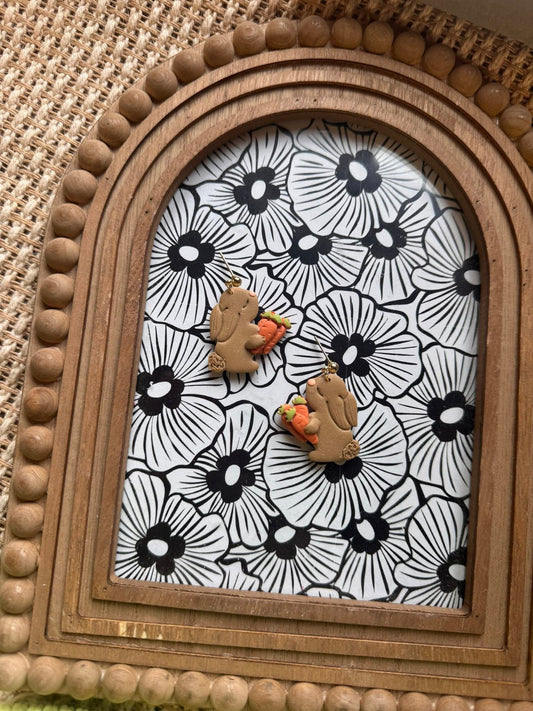 Bunnies Holding Carrots Earrings