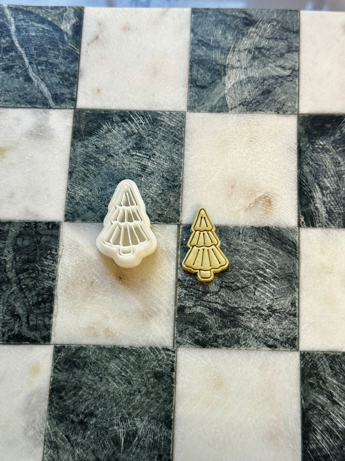 Embossed Tree Clay Cutter