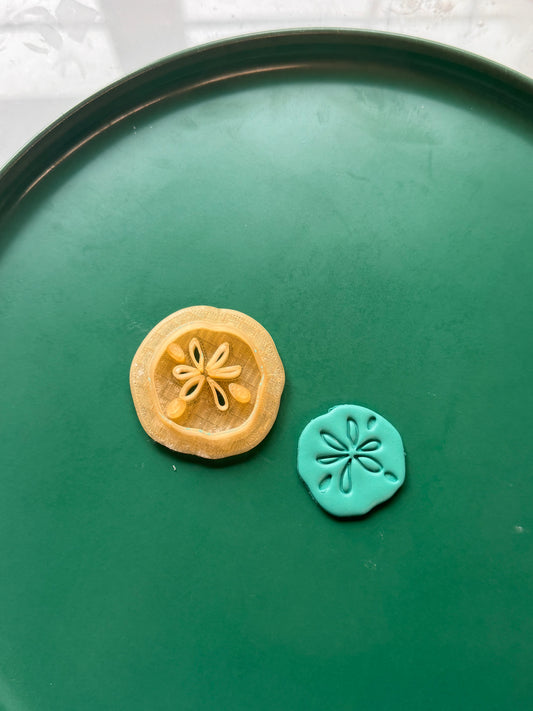 Large Sanddollar Clay Cutter