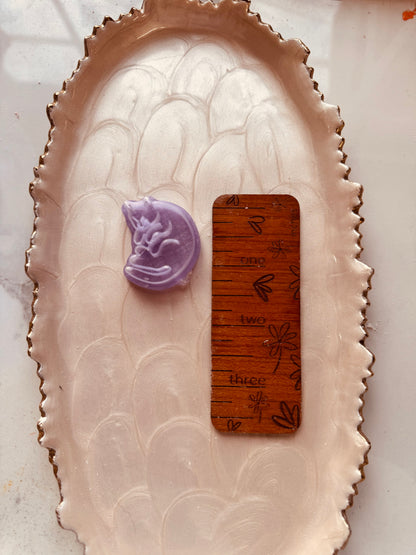 Sleeping Kitty Mirrored Clay Cutter Set