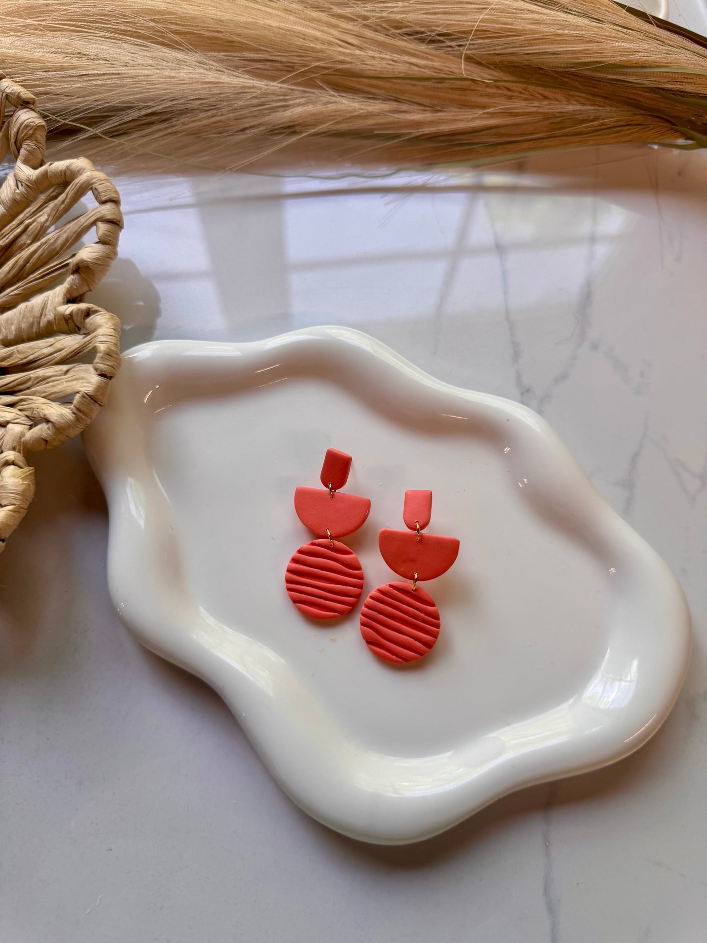 Coral organic dangles