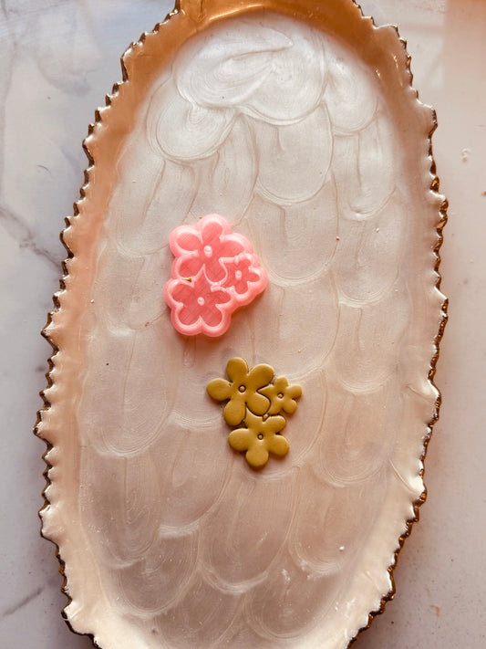 Flower Cluster Mirrored Clay Cutter Set