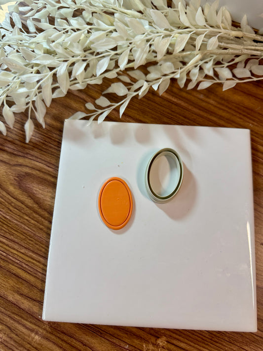 Oval Frame Clay Cutter