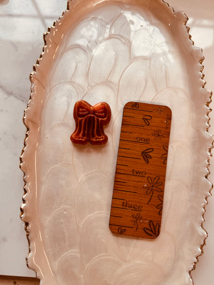 Christmas Bow Clay Cutter