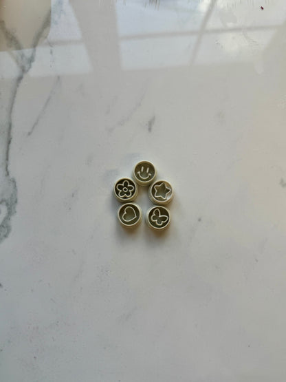 Friendship Bracelet Alphabet Cutters