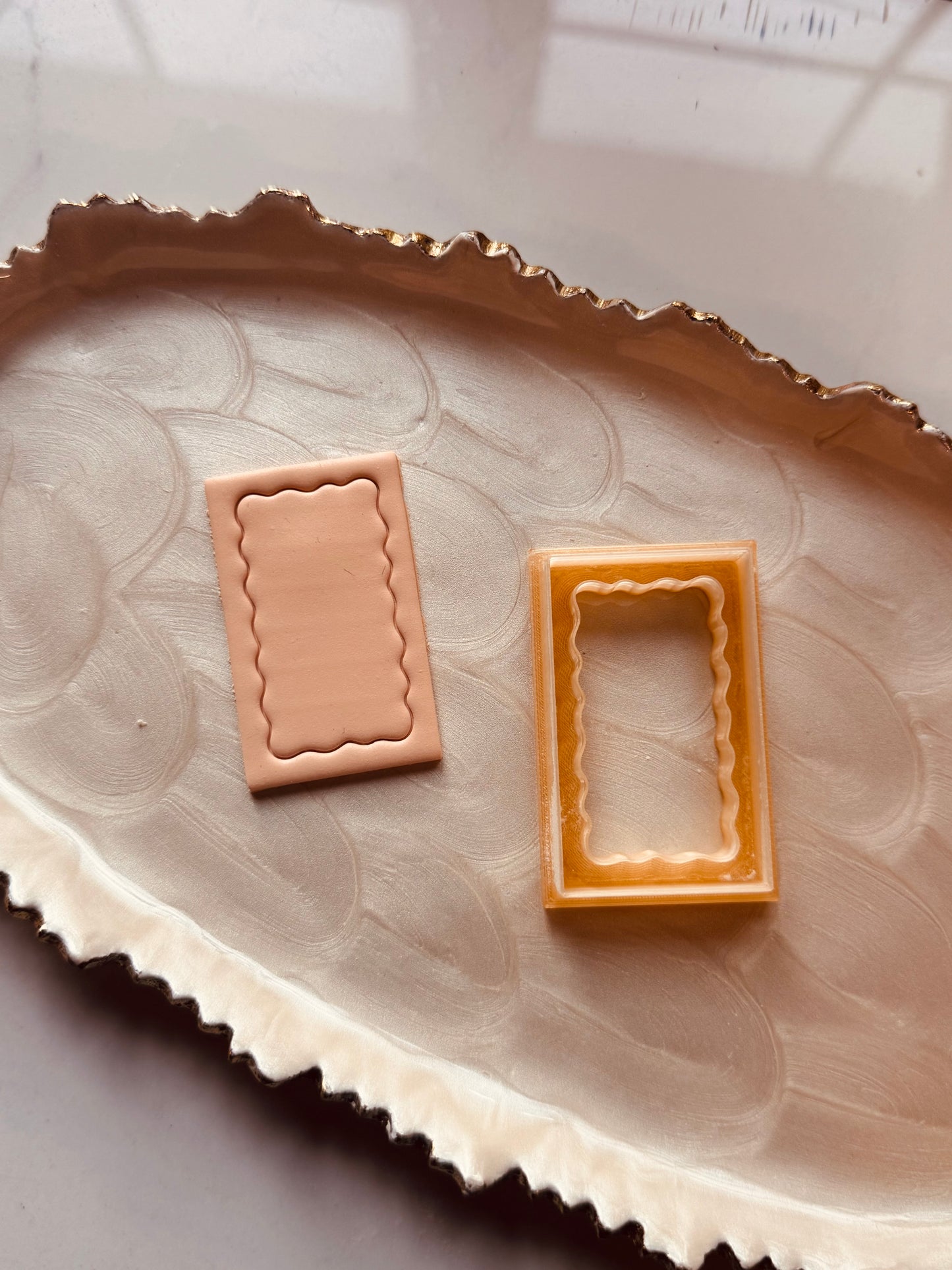 Large Frame Clay Cutter