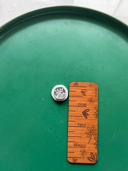 Sanddollar Stud Clay Cutter