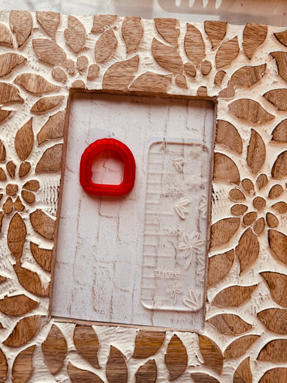 Short Scallop Arch Clay Cutter