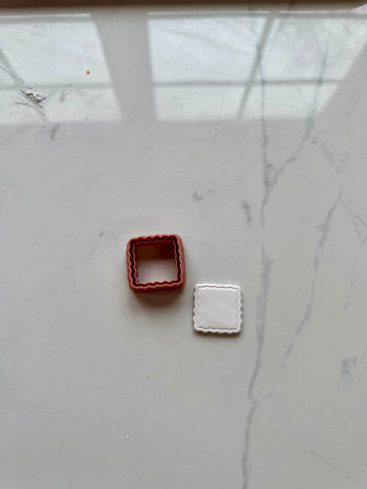 Wavy Square Frame Clay Cutter
