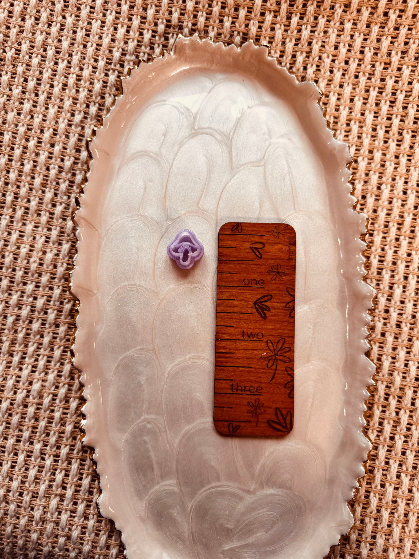 Mushroom Stud (style 2) Clay Cutter