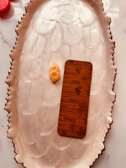 Pimento Oliver Skewer Stud Cutter