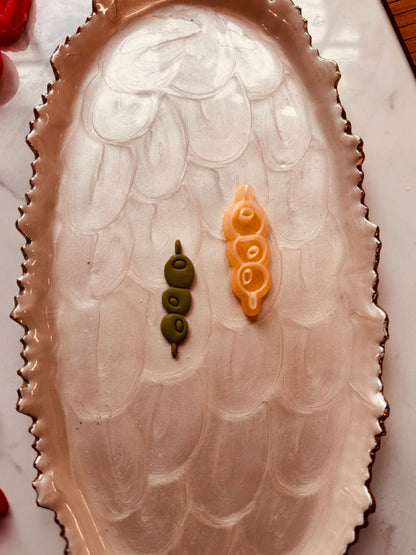 Pimento Oliver Skewer Cutter