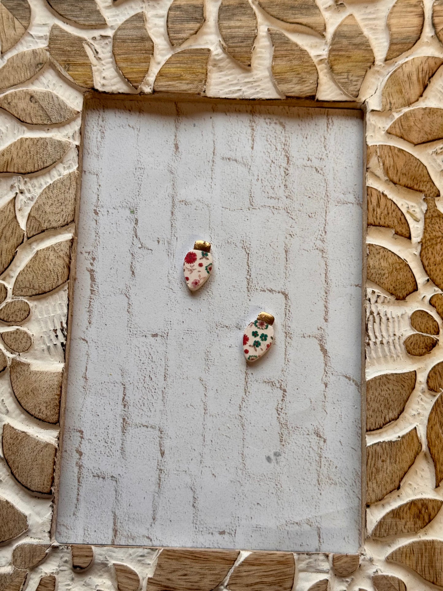 Floral Christmas Light Studs