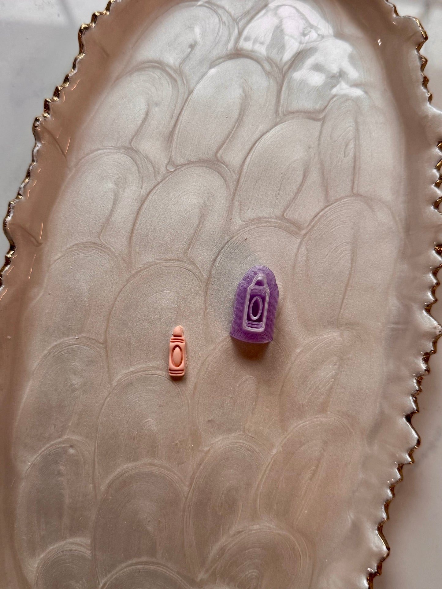 Crayon Stud Clay Cutter