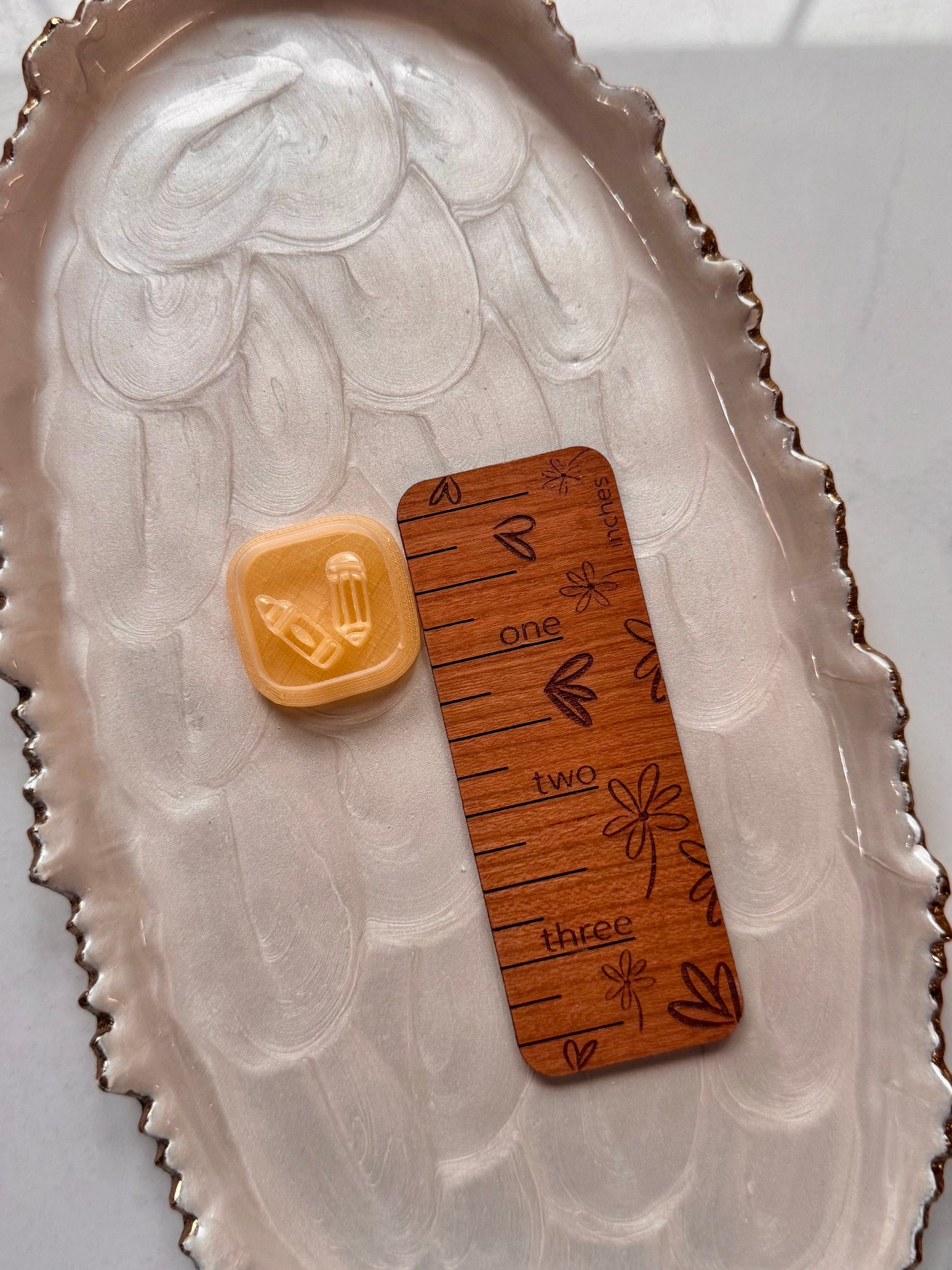 Pencil and Crayon Round Square Clay Cutter