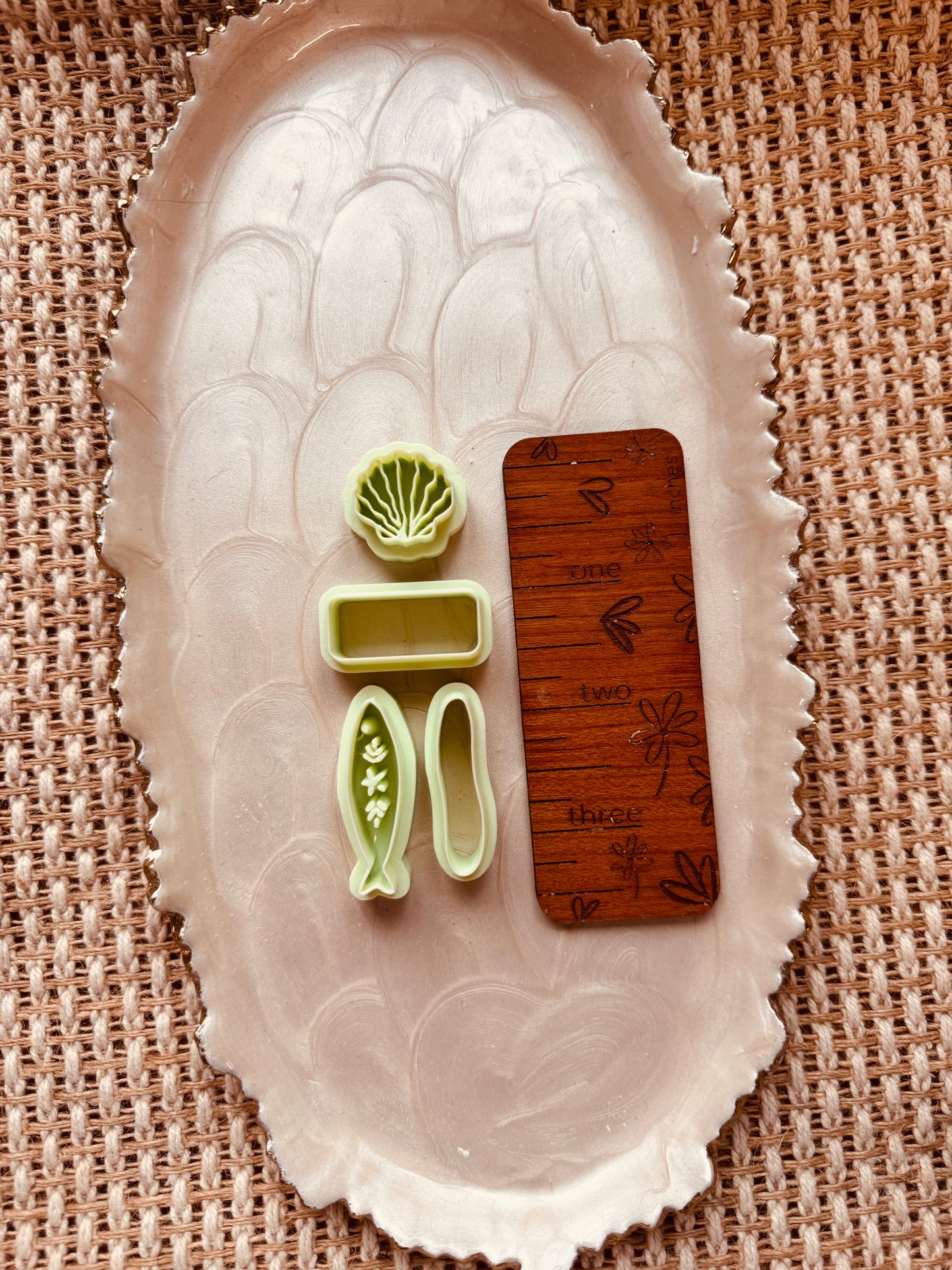 Summer Shell Clay Cutter Set