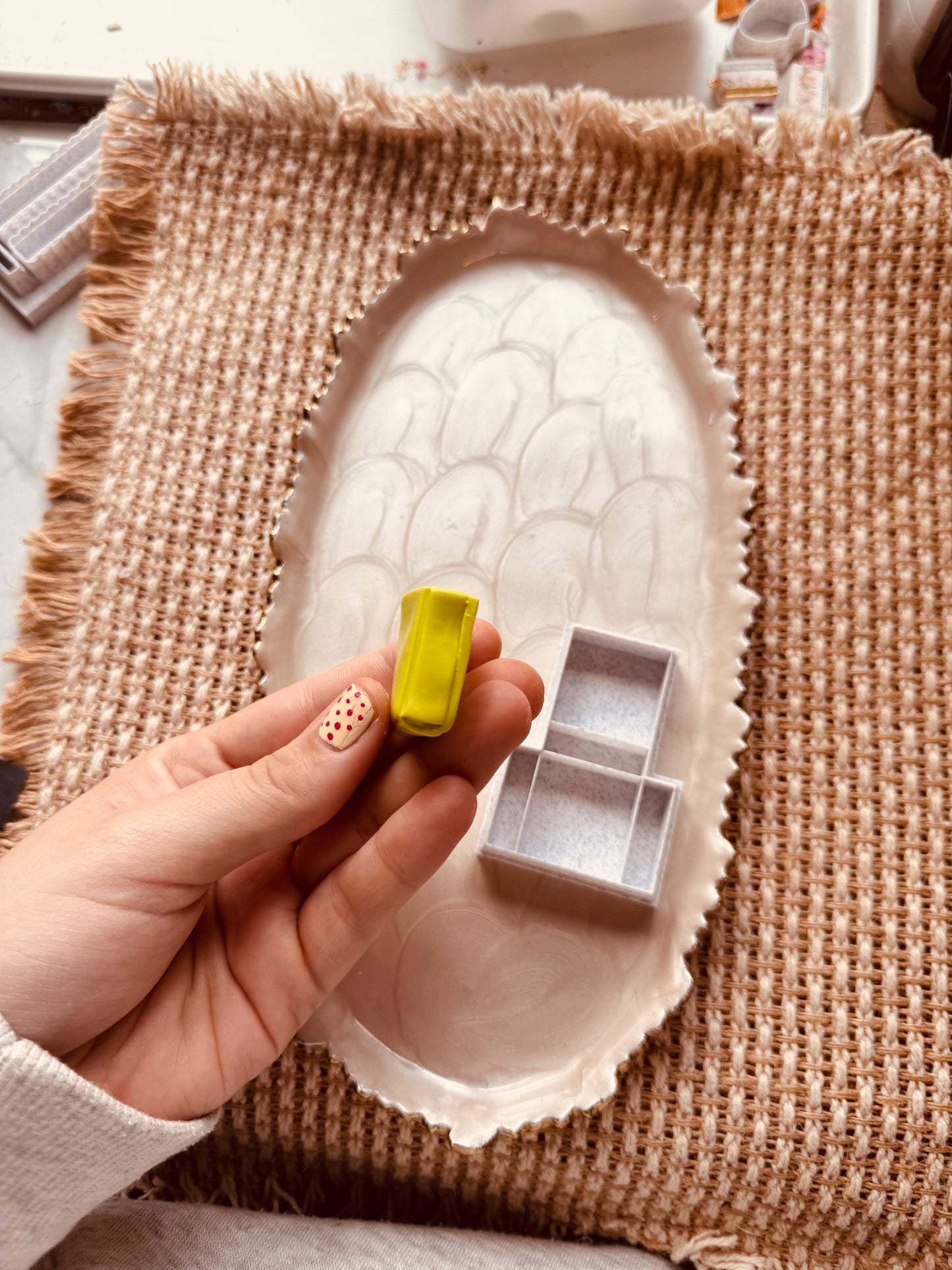 Market Bag Builder Clay Cutter