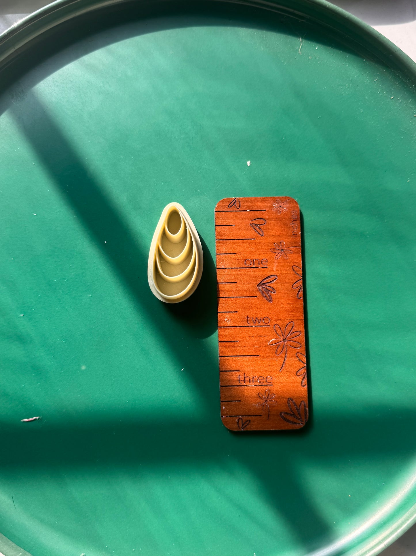 Mirrored Oyster Clay Cutter set