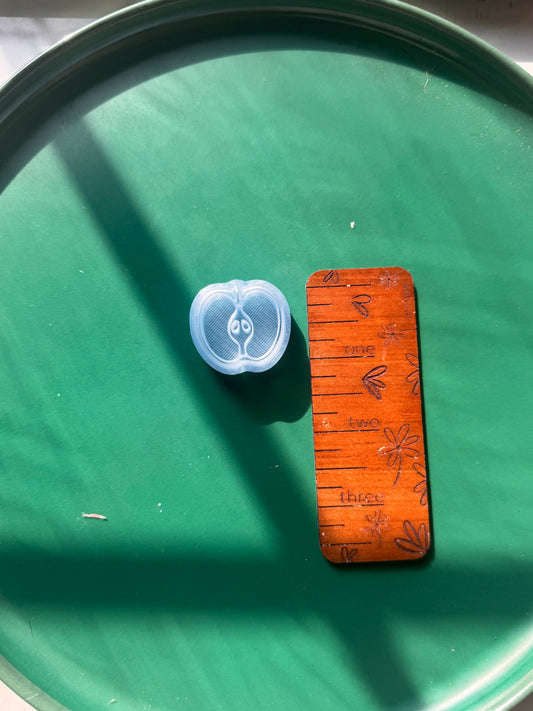 Apple Slice Clay Cutter