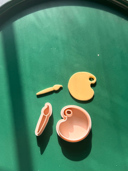 Large Paint Palette and Brush Clay Cutter Set
