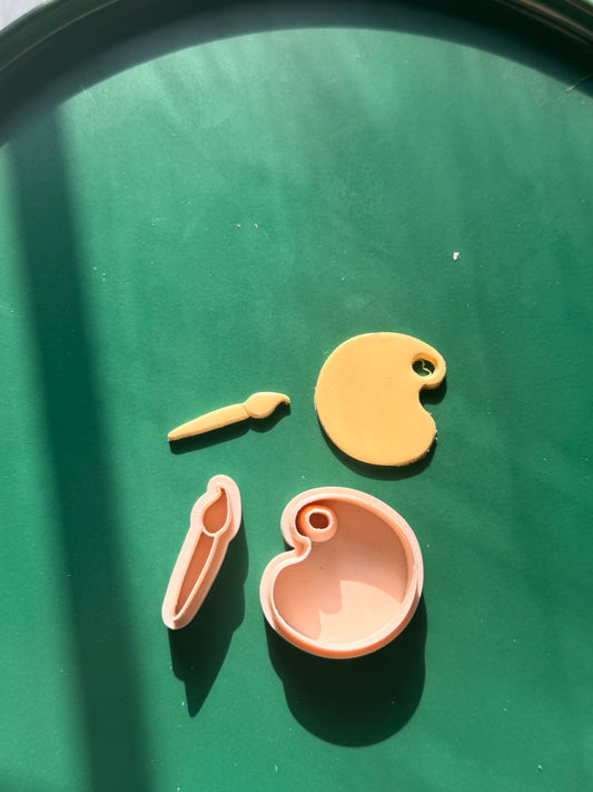 Large Paint Palette and Brush Clay Cutter Set