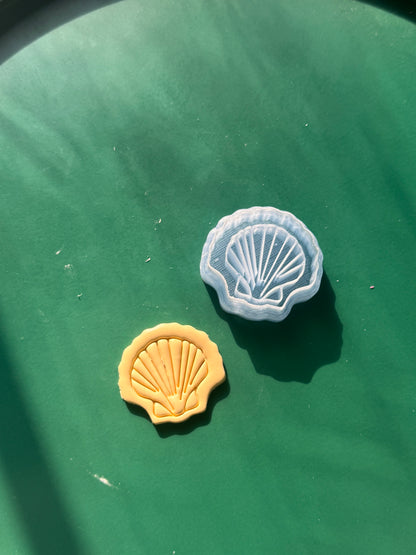 Double Shell Clay Cutter