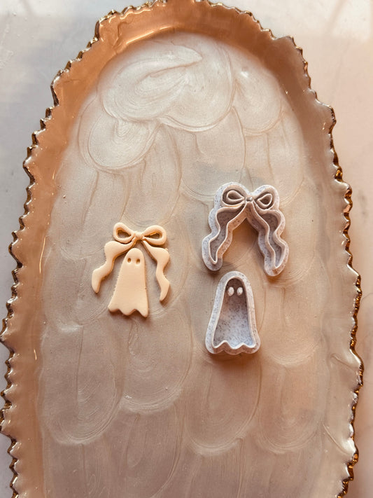 Bow and Ghost/Pumpkin Clay Cutter Set