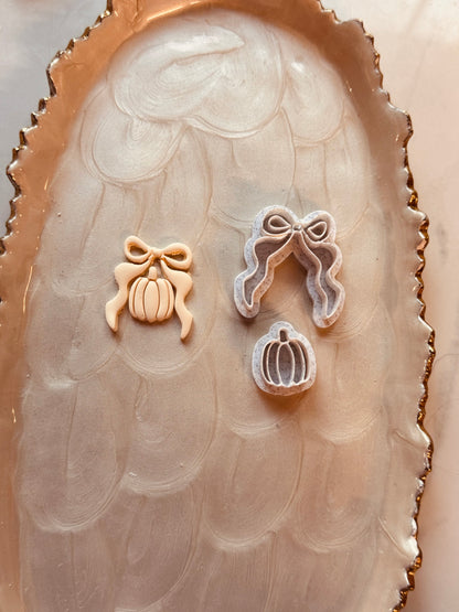 Bow and Ghost/Pumpkin Clay Cutter Set