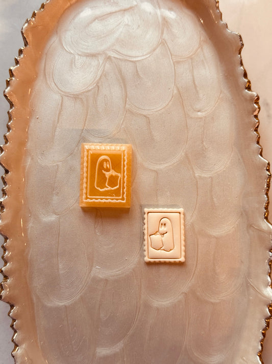 Ghost with Bag Post Card Clay Cutter