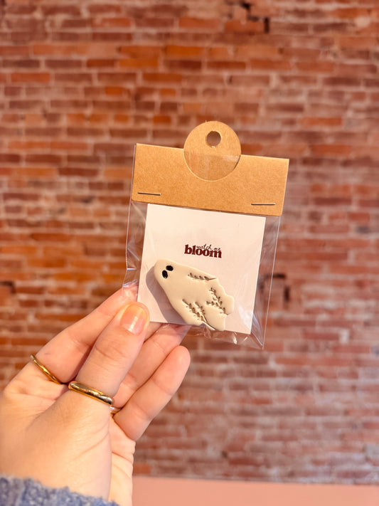 Floral Ghost Clay Magnet