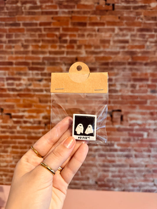 No Feet Ghost Polymer Clay Magnet